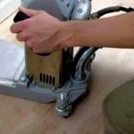 Por que realizar a raspagem de pisos de madeira? Conheça os benefícios!