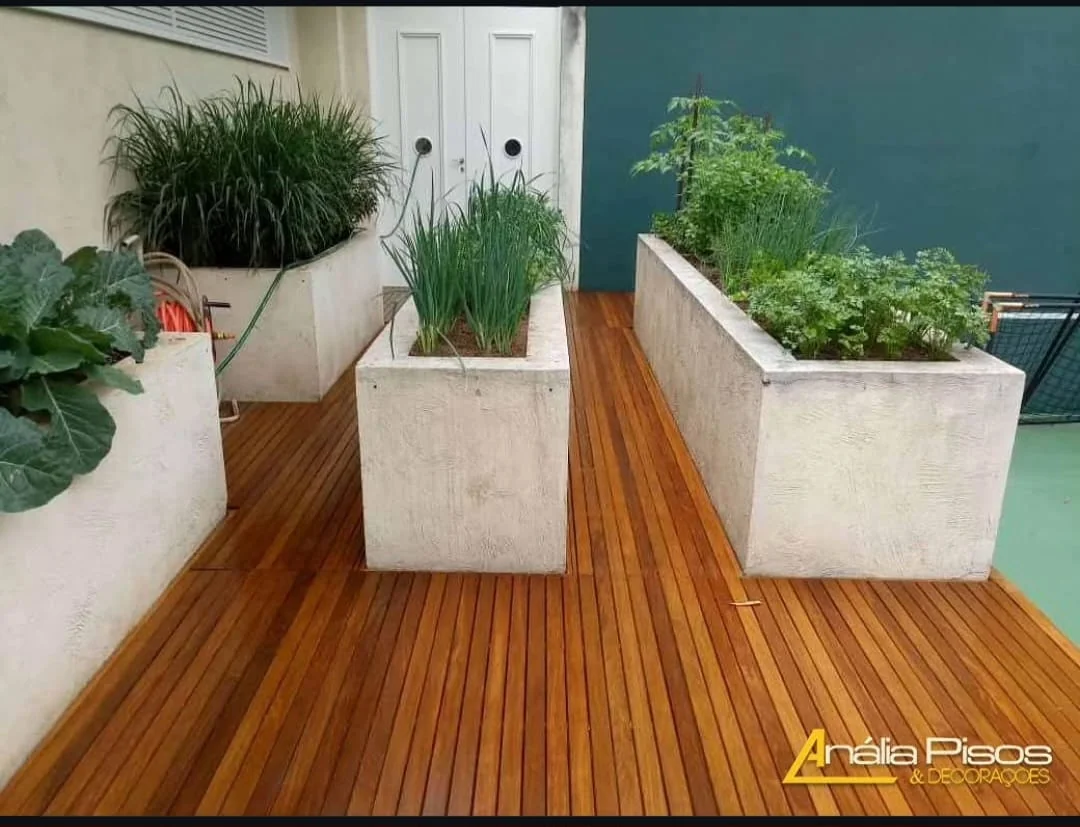 Deck de madeira