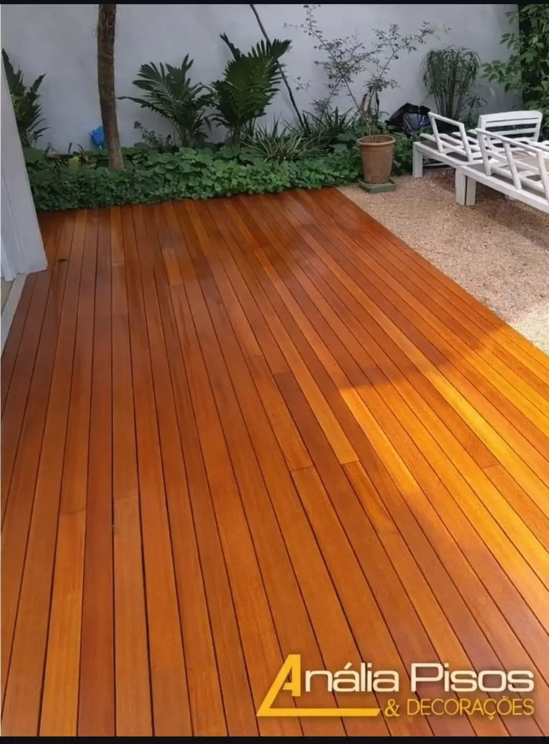 Deck de madeira